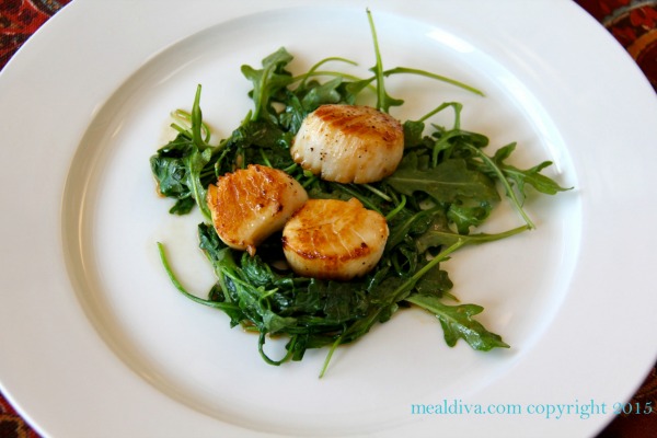 Scallops with Wilted Spinach and Arugula #WeekdaySupper