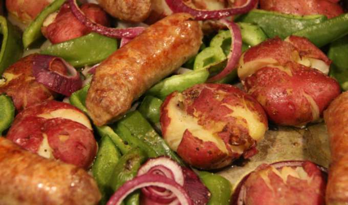 Sweet Sausages with Red Potatoes