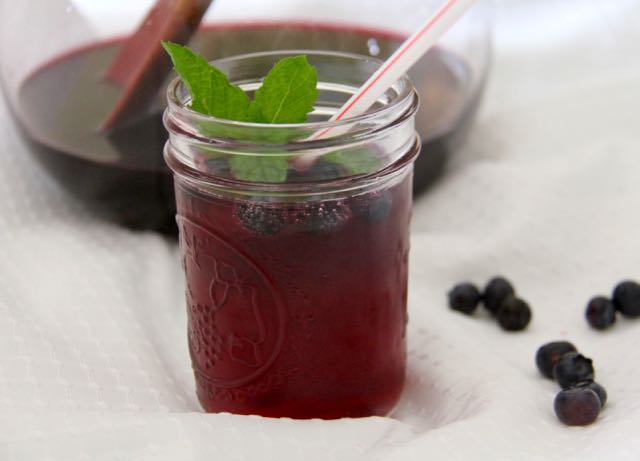 blueberry mocktail feature