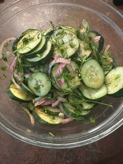 5 Minute Cucumber Salad 